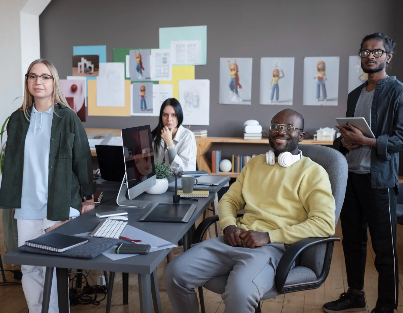 people-working-together-animation-studio